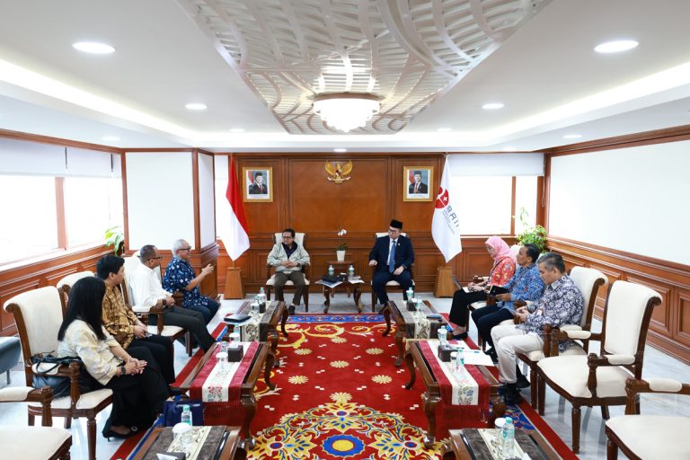 1770044864-54592117-original