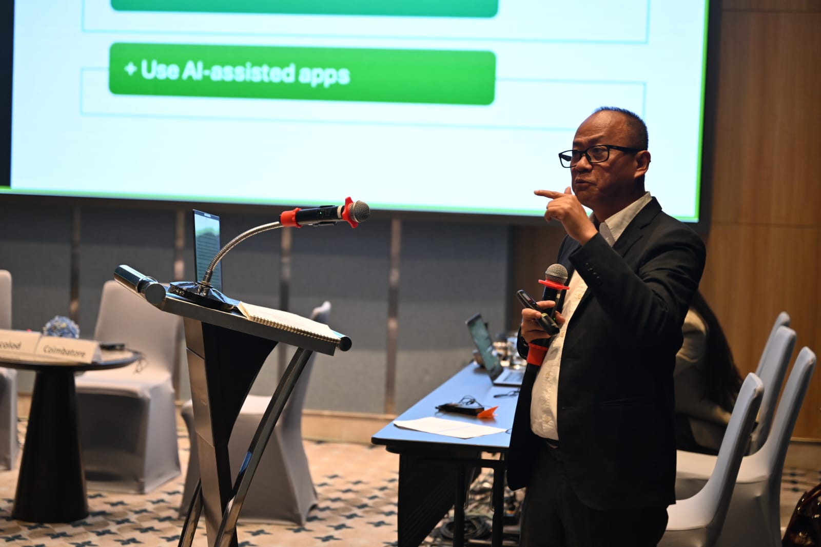 EHI Highlights Science- and AI-Driven Solutions at the Ninth Session of the Committee on Environment and Development